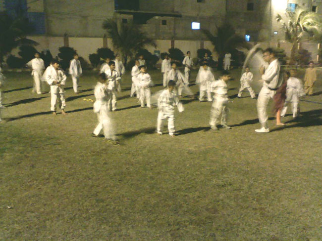 Taekwondo-karate-classes-karachi-2